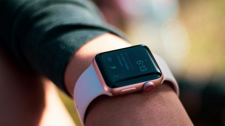 Selecting the Perfect Fitness Tracker for 2025: A Complete Guide